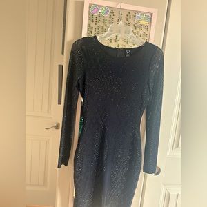 Black bedazzled homecoming dress (longsleeve)